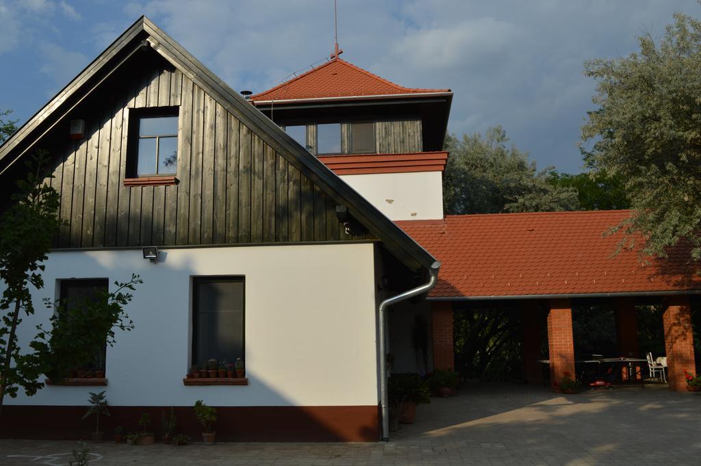 Guest House Vidravar Tabdi エクステリア 写真